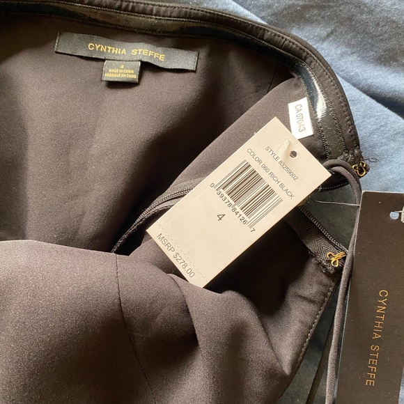 Black halter jumpsuit - Picture 4 of 4